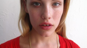 The uber rise of Ashley Smith, hawt bixch model.