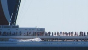 Carnival cruise liner