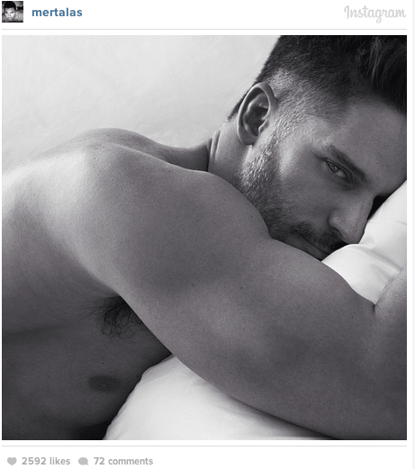 Pillow tweets Pillow tweets: Hot naked celebrities via W magazine will make you salivate.
