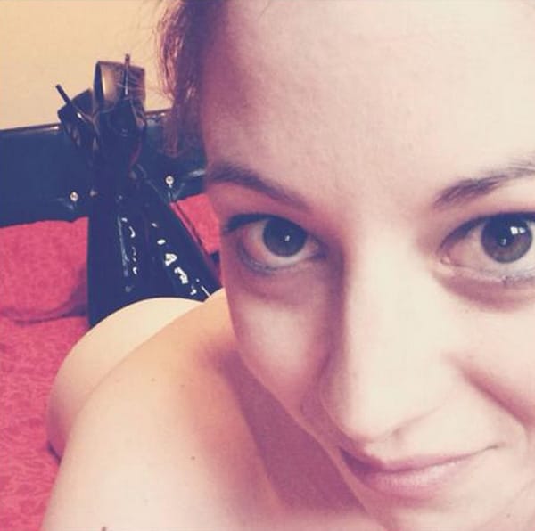 Cara Houiellebecq, professional sex toy tester: 15 orgasms a week, $25K annual salary Cara Houiellebecq, professional sex toy tester: 15 orgasms a week, $25K annual salary
