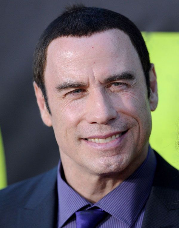 120625A1_TRAVOLTA_B-GR_24