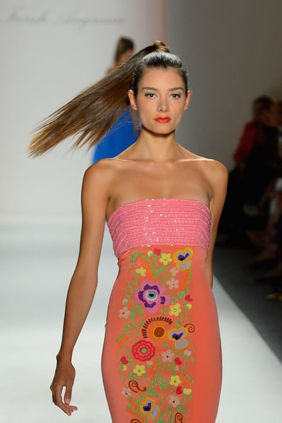 Farah+Angsana+Runway+Spring+2013+Mercedes+gDf8gUc5Ap_l