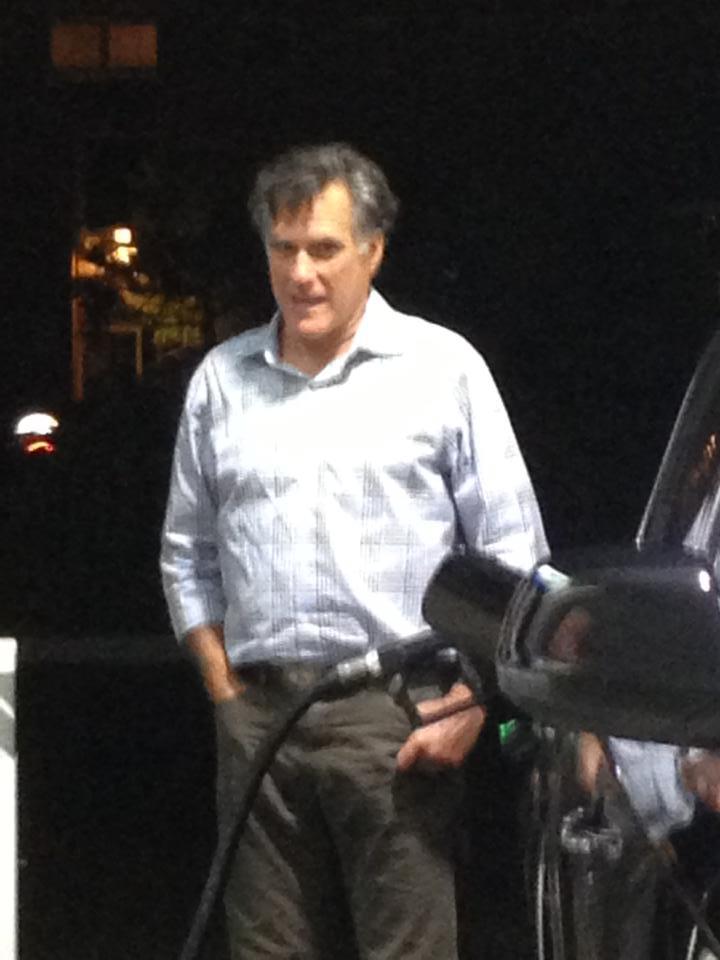 Mitt Romney pumping gas at Lo Jolla.