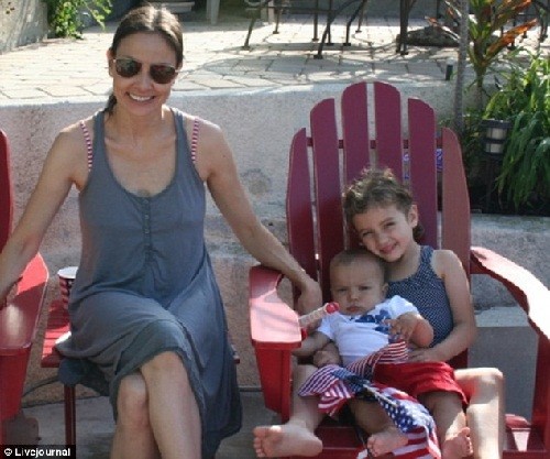Marina Krim with her children Lulu and Leo Krim.