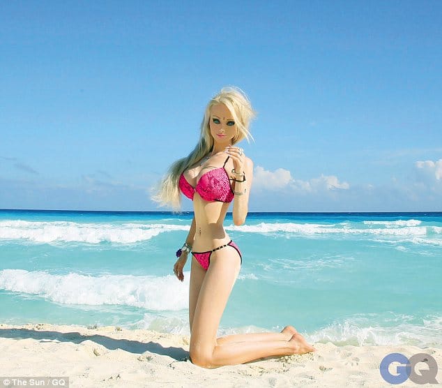 Human Barbie 'Valeria Lukyanova' race theory