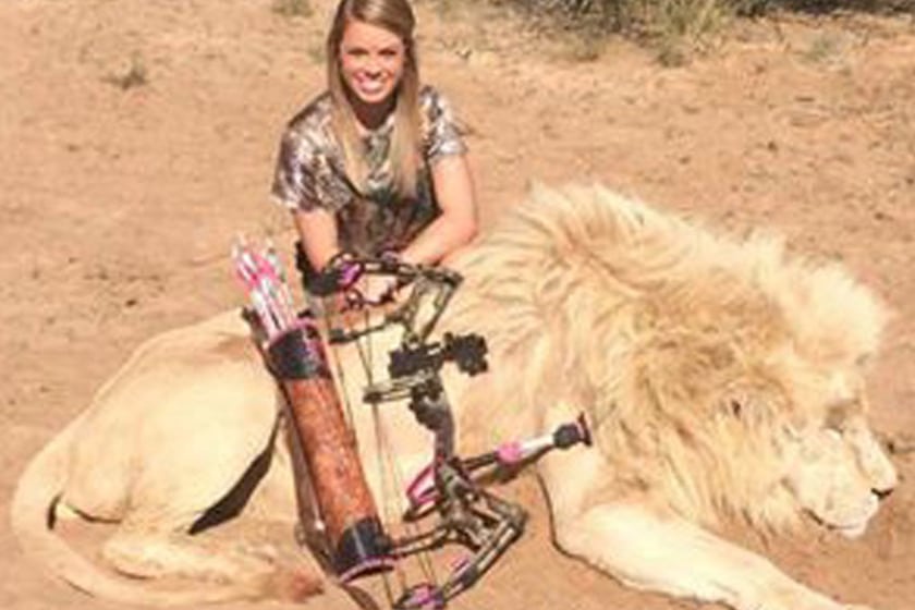 Facebook takes down Kendall Jones teenage hunter Facebook page