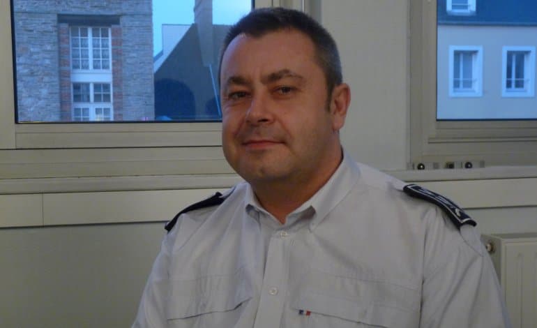 Police chief in charge of Paris Attacks commits suicide