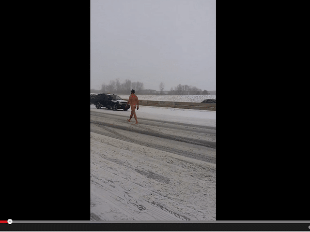 Video: Naked Michigan man in cowboy hat walks down I-75 