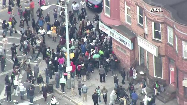Baltimore looters