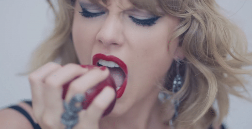 Taylor Swift Apple