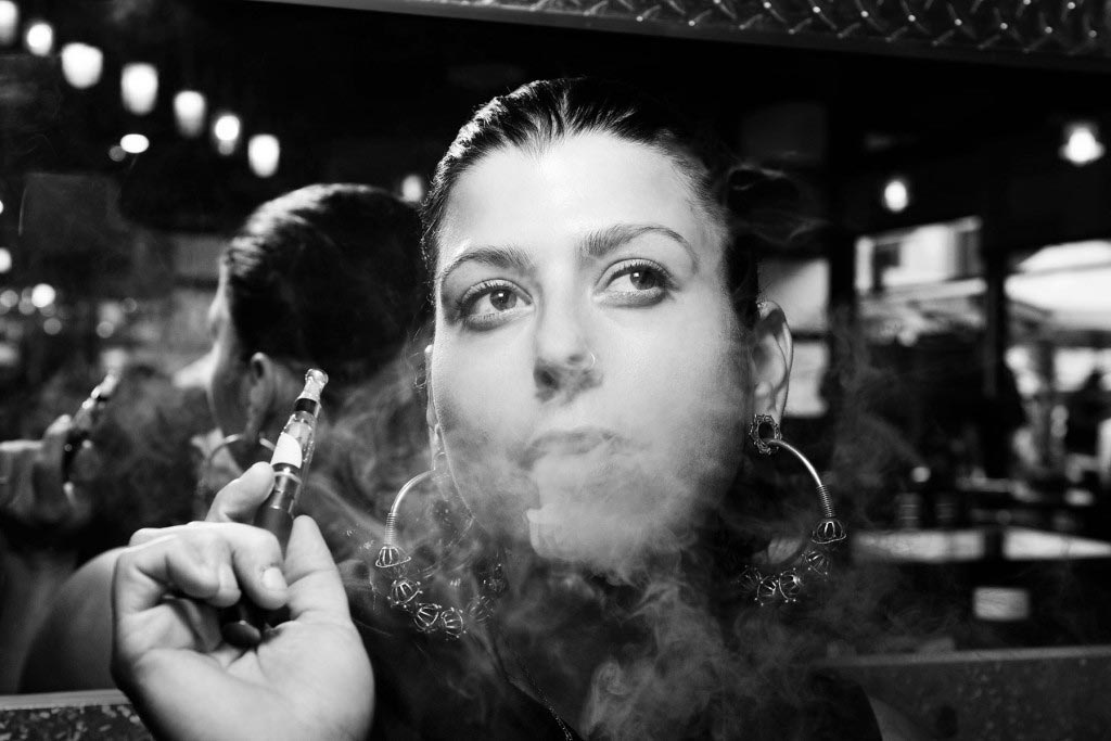 7 Signs You Are an Intolerable Vaper