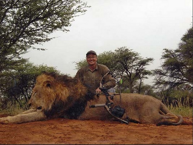 Cecil the lion hunting dilemma Zimbabwe government 