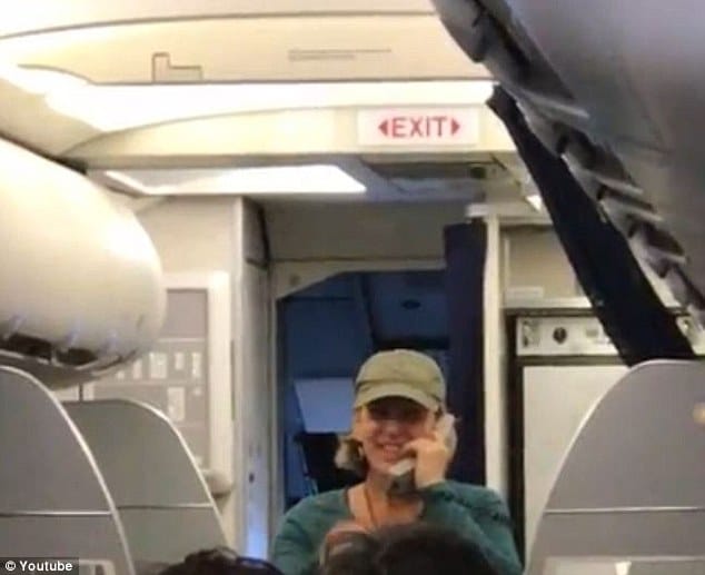 Ranting United Airlines pilot removed from flight