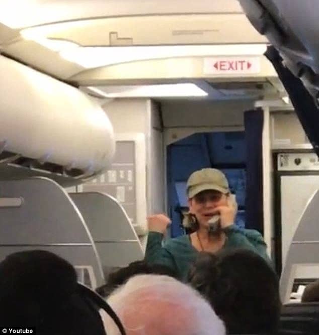 Ranting United Airlines pilot removed from flight