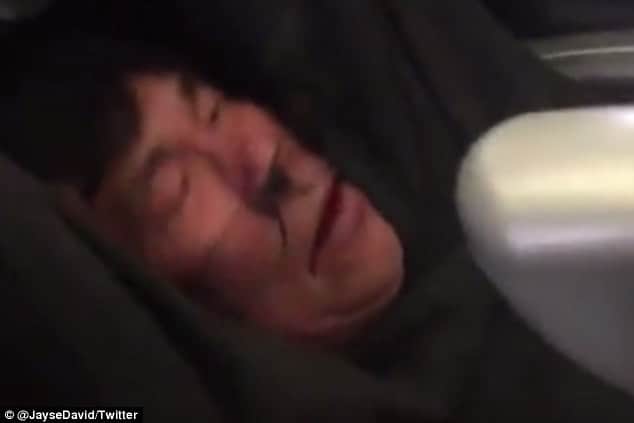 United Airlines removes Asian doctor