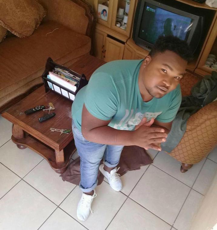 Aphiwe Mapekula