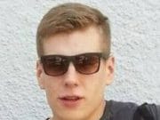 Bipolar man who tried to drown himself suing cops and lifeguard who saved him. Mateusz Fijalkowski