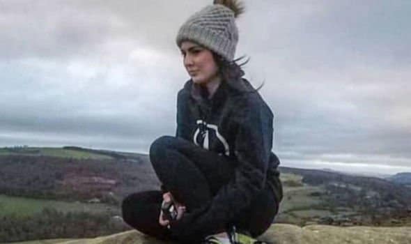 Hannah Lowe hiker 