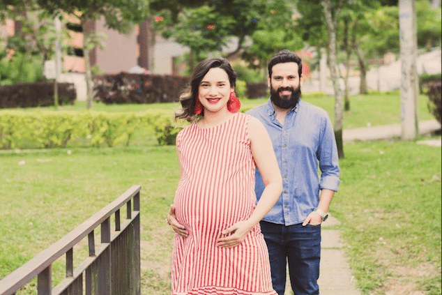 Look Stylish While Pregnant