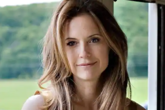 Kelly Preston dead