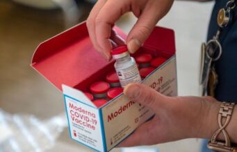 Aurora Wisconsin pharmacist destroys Moderna vaccines