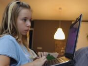 How to keep your family Safe Online? Keeping children safe online