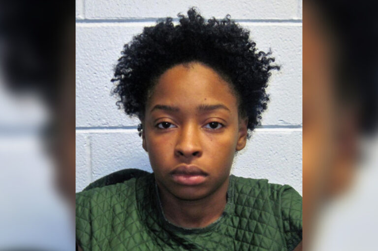 Alexis King NOLA woman shoots dead boyfriend outside Chalmette Walmart