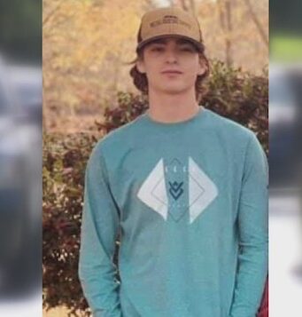 Hunter Brittain Arkansas teen shot by deputy sheriff