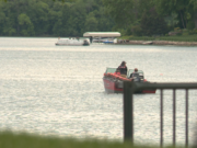 Minnesota man, 36, drowns in Burnsville lake trying to save girlfriend Matthew Brust Burnsville Minnesota