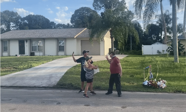 Brian Laundrie neighbor & protester fight