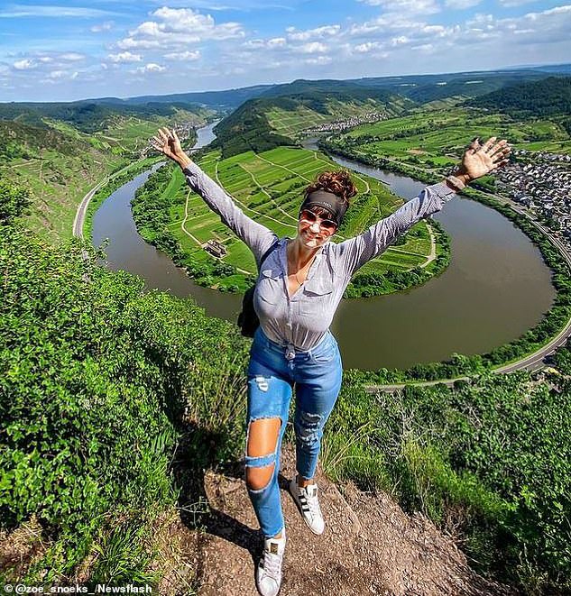 Zoe Snoeks Belgium woman plunges 100ft to her death while posing for her husband