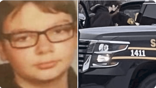 ethan crumbley oxford hs shooter posted photos boasting gun