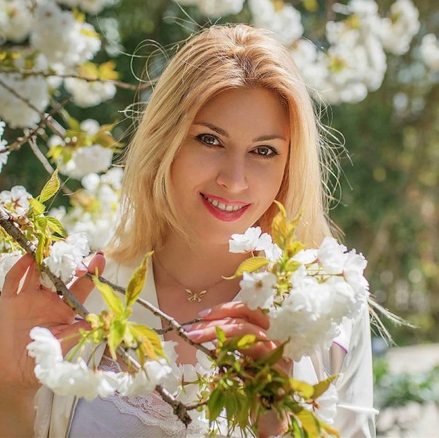 Yulia Tarasevich Russian beauty queen plastic surgery
