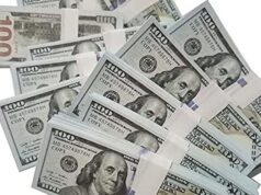 Girl, 14, hands out grandmom’s $10K life savings to classmates