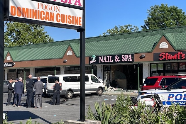 Steven Schwally, Dix Hills, N.Y man charged in DWI crash into Deer Park nail salon that left 4 dead and 9 injured in Long Island.