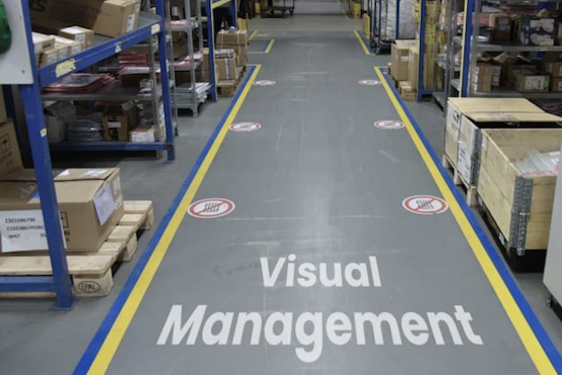 Workplace layout ideas to improve efficiency & flexible workstations.