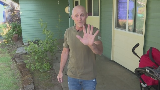 Anthony Volino, Vancouver, Washington state man fights off armed DoorDash driver, Robert Delehant