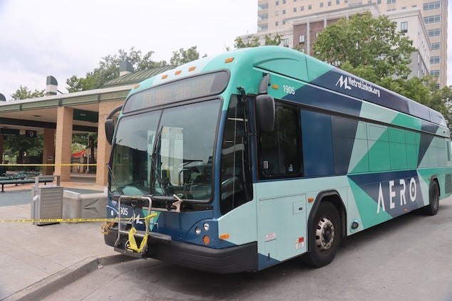 Robert J. Rhoades Tulsa, OK slashes woman's throat sitting on bus.