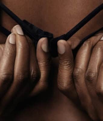 Shopping for plus-size bra combing comfort & style for curvier women: it's not a one-size-fits-all phenomenon, but a tailored experience.