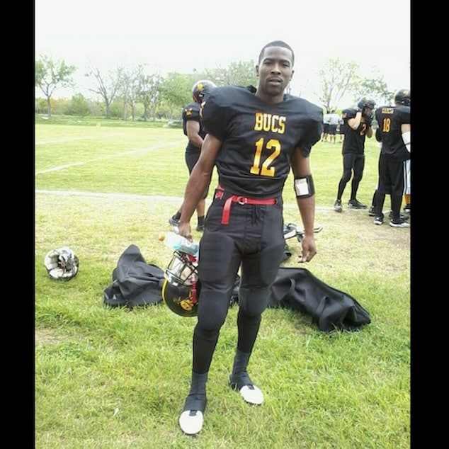 Shiateek De-Shean Wilson, San Antonio, Tx man waiting to surprise his ex girlfriend with flowers ends up shooting dead his romantic rival