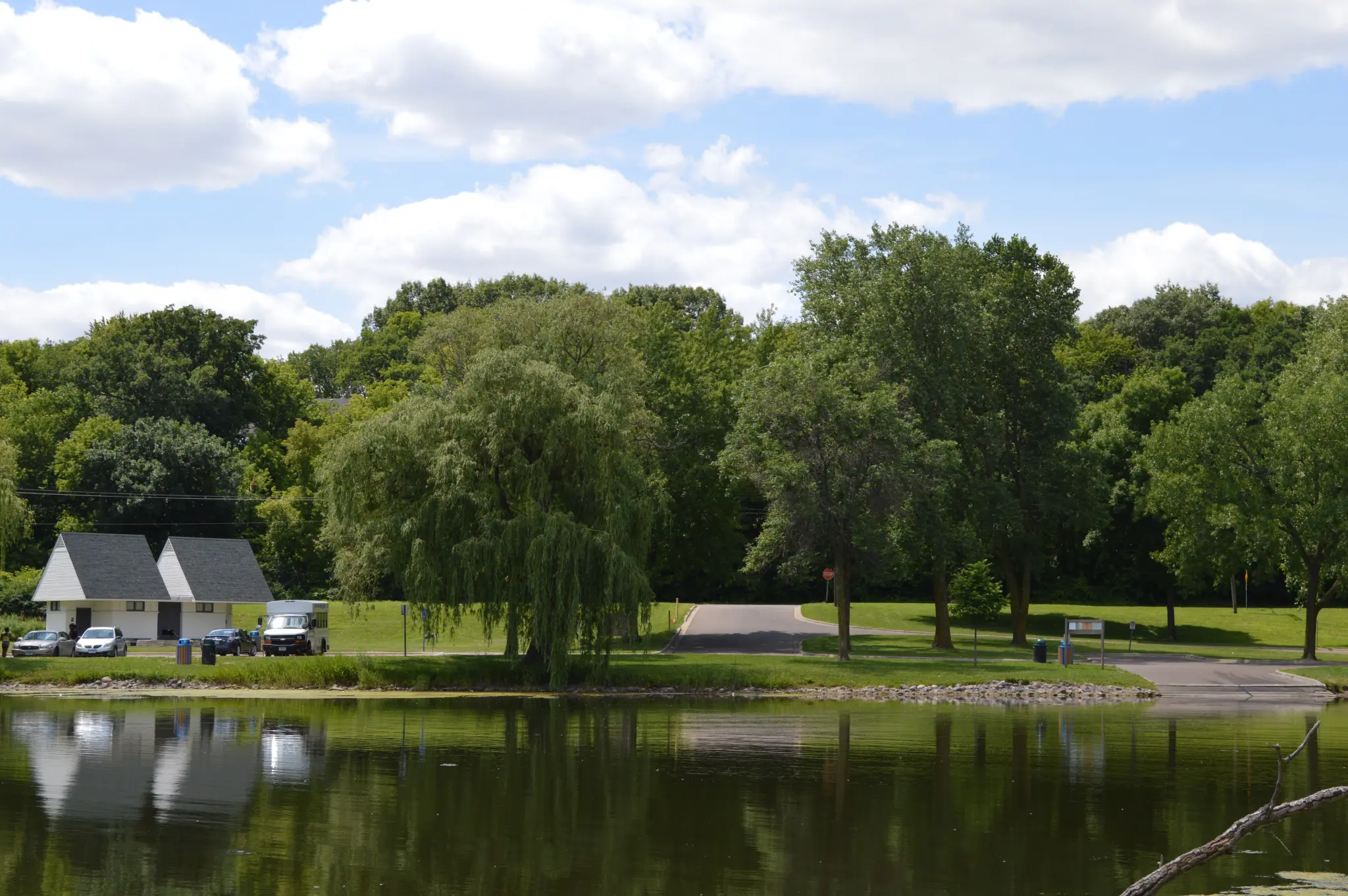 Stephan James, South St Paul, Minnesota best man shoots wedding crasher in the legs after getting into altercation with groom. 