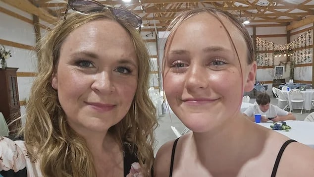 Jodie and Lexi Owens Oklahoma mom and 13-year-old daughter killed after their car caught tornado