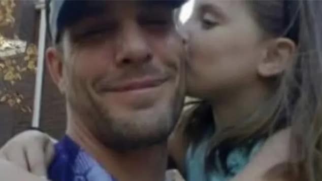 Lilly B. Bova, 16-year-old teen girl shot dead at Glenview apartment complex in Cook County,