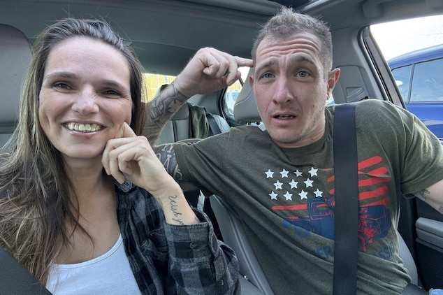 Bryan Andrew Moore, Sandy, Oregon man shoots and kills wife, Jenna Overson, mother in law and teen neighbor.